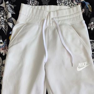 White nike sweatpants